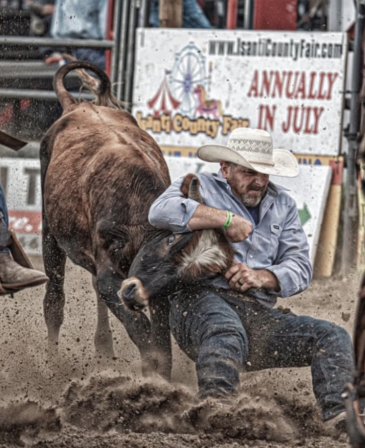 https://cfimages.rodeoticket.com/event-resource-photo/dsibley-studios-event-resource-photo-0.png?v=1704489274