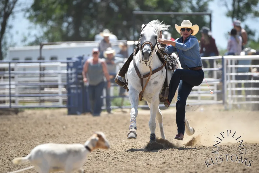 images.rodeoticket.com/infopages/ty-tuff-jackpot-buffalo-sd-infopages-12588.webp