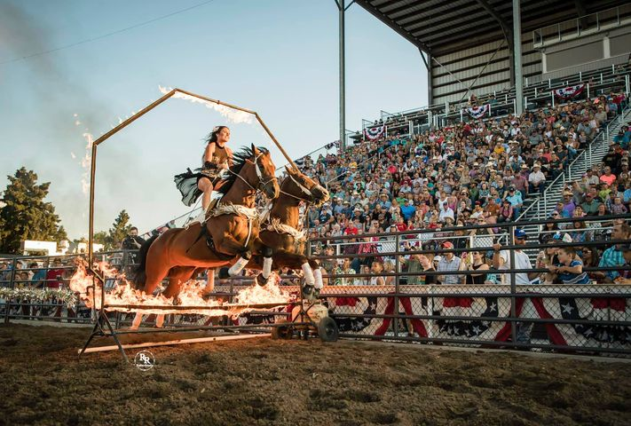 images.rodeoticket.com/infopages1/colorama-prca-grand-coulee-rodeo-infopages1-12630.png