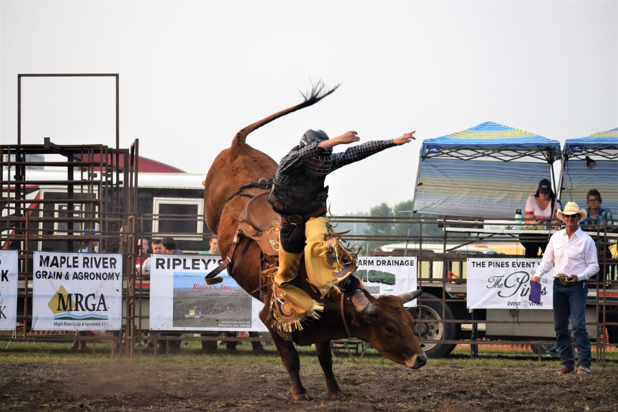 images.rodeoticket.com/infopages1/rothsay-round-up-infopages1-12719.png