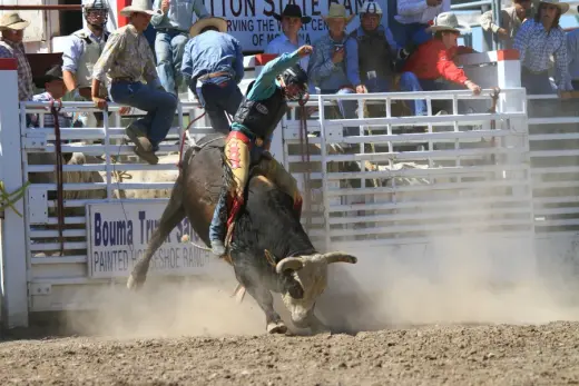 images.rodeoticket.com/infopages2/choteau-american-legion-independence-day-rodeo-infopages2-12581.webp