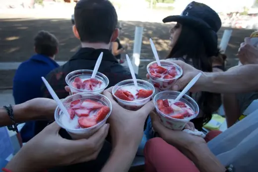 images.rodeoticket.com/infopages2/strawberry-days-rodeo-infopages2-12472.webp